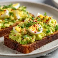 Creamy Avocado Egg Salad Toast in 15 Minutes