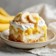 Banana Pudding Poke Cake: Creamy and Moist