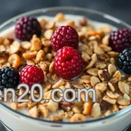 Berry Bliss Yogurt Parfait: A Proper Healthy Treat!