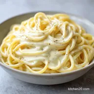 Four Cheese Spaghetti for 8 Servings