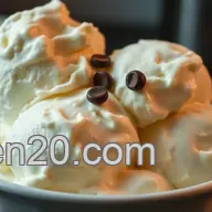 Creamy Homemade Ice Cream Without Machine: Easy No-Churn Vanilla Treat