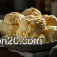 Fluffy Buttermilk Biscuits: My Easy Recipe for Southern Comfort
