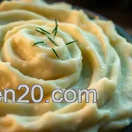 Creamy Dreamy Mashed Potato Recipe: Proper British Style!