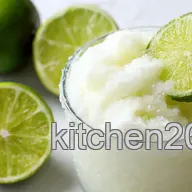 Guilt-Free Skinny Margarita Recipe: It's *Actually* Delicious!