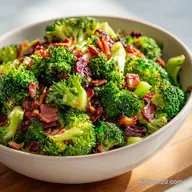 Broccoli Salad with Bacon and Cheese for 8 Servings