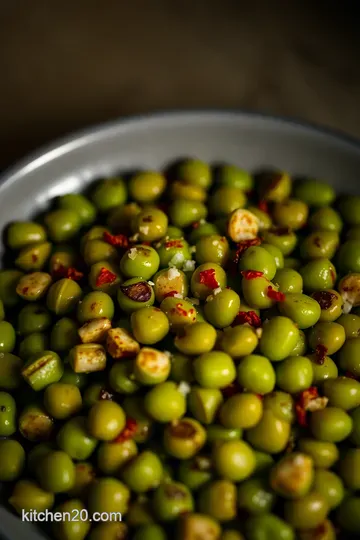 Savory Garlic Edamame with a Kick presentation