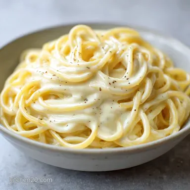 Four Cheese Spaghetti for 8 Servings