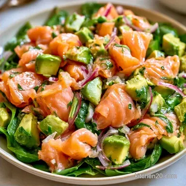 Salmon Avocado Salad in 10 Minutes